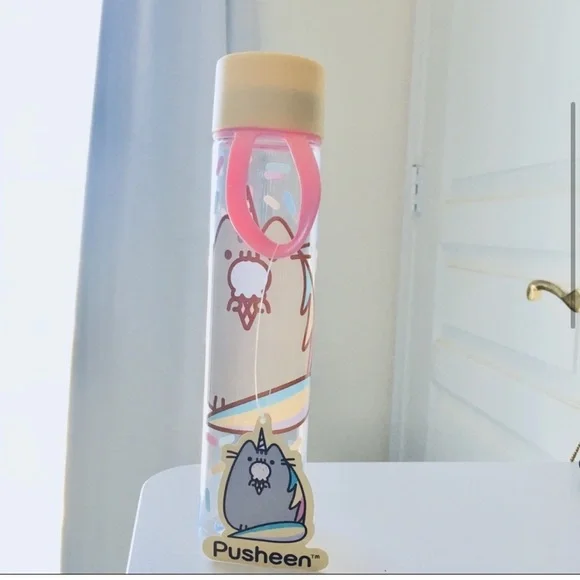 Pusheen Water Bottle from Pusheen Box - Picture 2 of 3